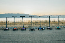 Laden Sie das Bild in den Galerie-Viewer, Hishine Kick Scooter for Kids with 3 Light up Wheels and Adjustable Height for 2-7 Years Old Ages Girls Boys Toddlers & Children,Lean to Steer, 3-Wheeled Scooters