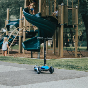 Kick Scooter for Kids with 3 Big Light Up Wheels, Lean to Steer, Adjustable Height, Wheel Scooter for Boys Girls Toddler