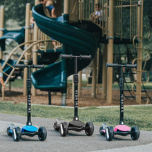 Cargar imagen en el visor de la galería, Kick Scooter for Kids with 3 Big Light Up Wheels, Lean to Steer, Adjustable Height, Wheel Scooter for Boys Girls Toddler

