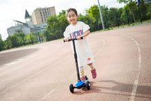 Cargar imagen en el visor de la galería, Kick Scooter for Kids with 3 Big Light Up Wheels, Lean to Steer, Adjustable Height, Wheel Scooter for Boys Girls Toddler
